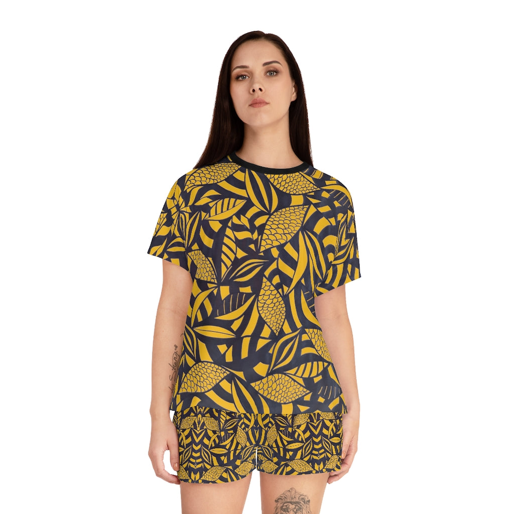 Yellow Tropical Minimalist Short Pajama Set (AOP)