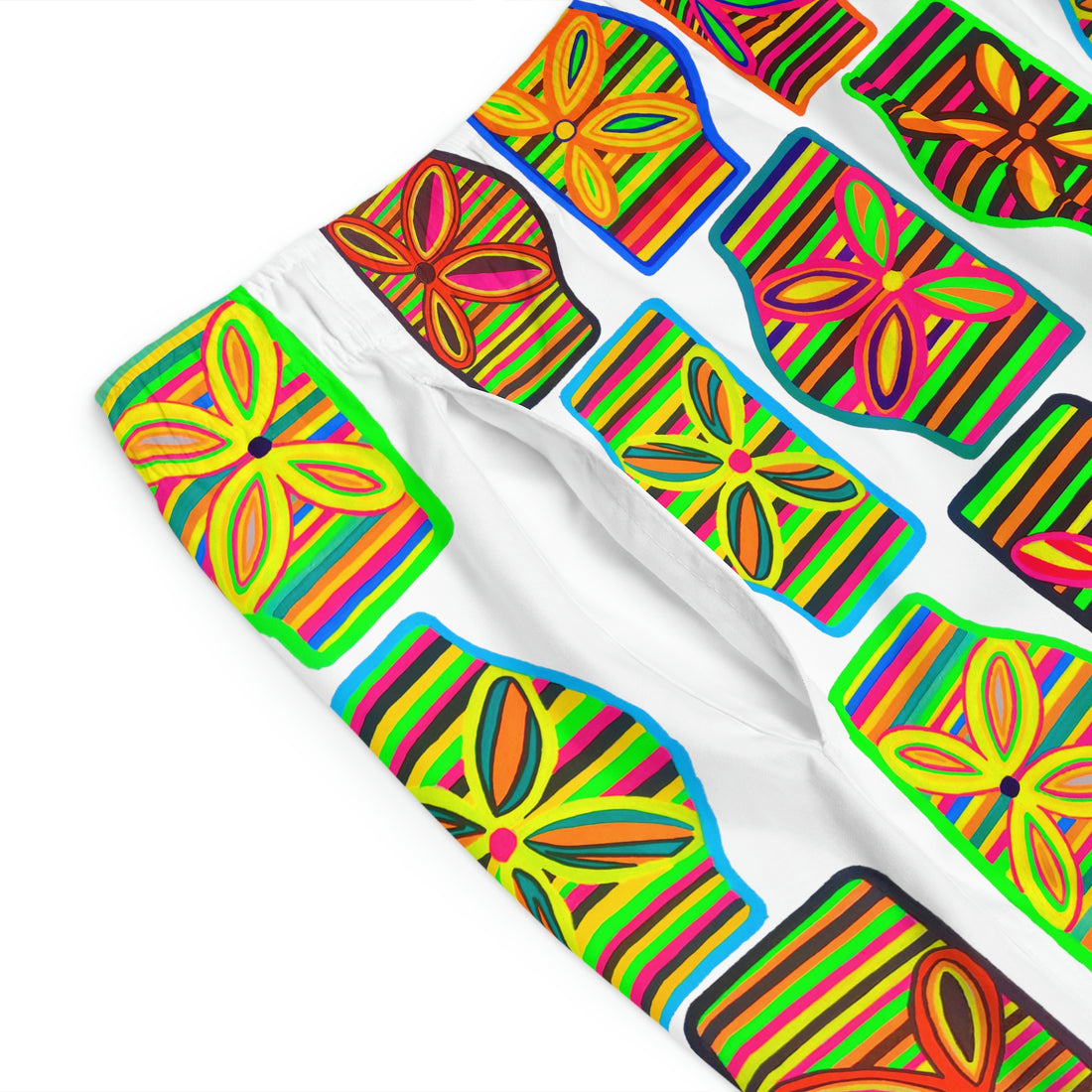 White Deco Print Men's Board Shorts (AOP)