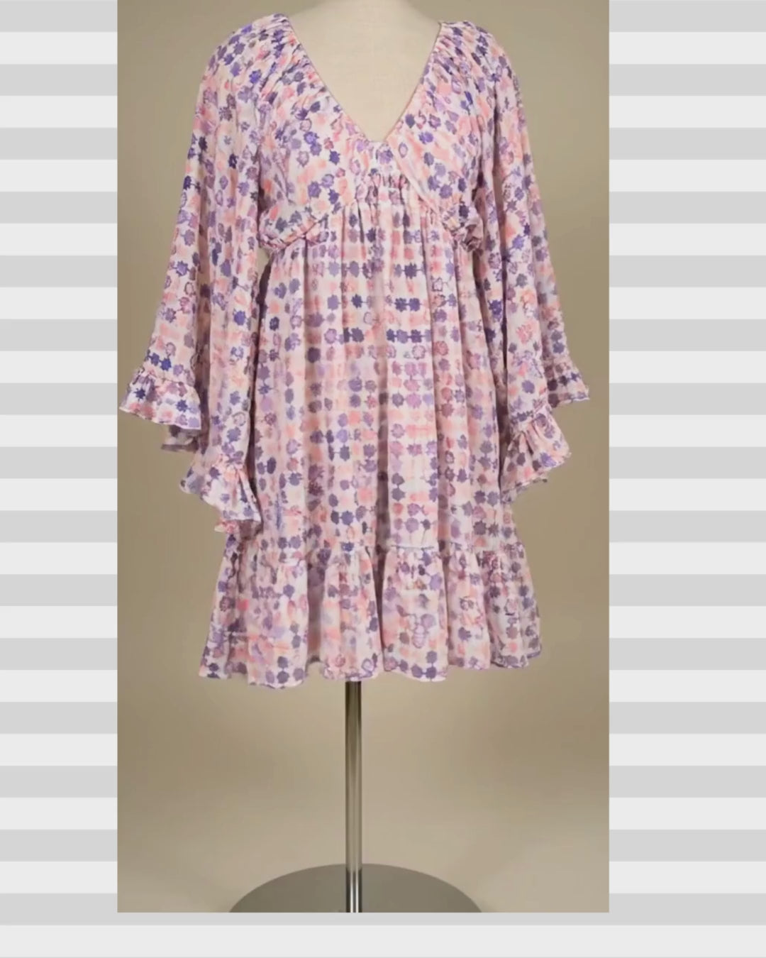 Ditsy Geometric Billowy Boho chic Dress