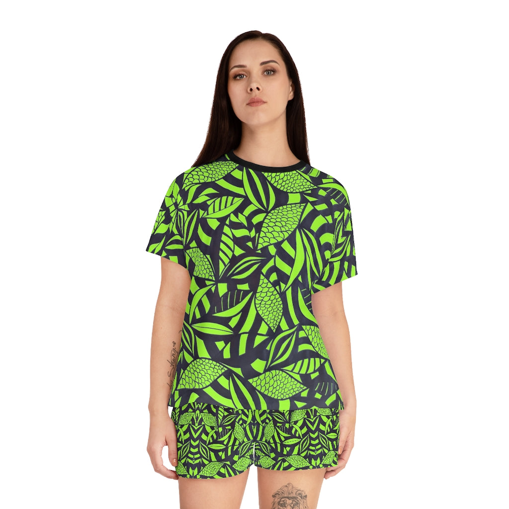 Lime Tropical Minimalist Short Pajama Set (AOP)