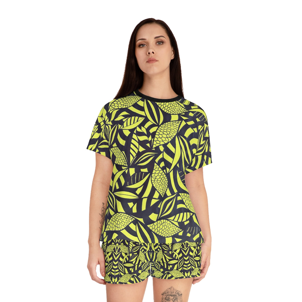 Canary Tropical Minimalist Short Pajama Set (AOP)