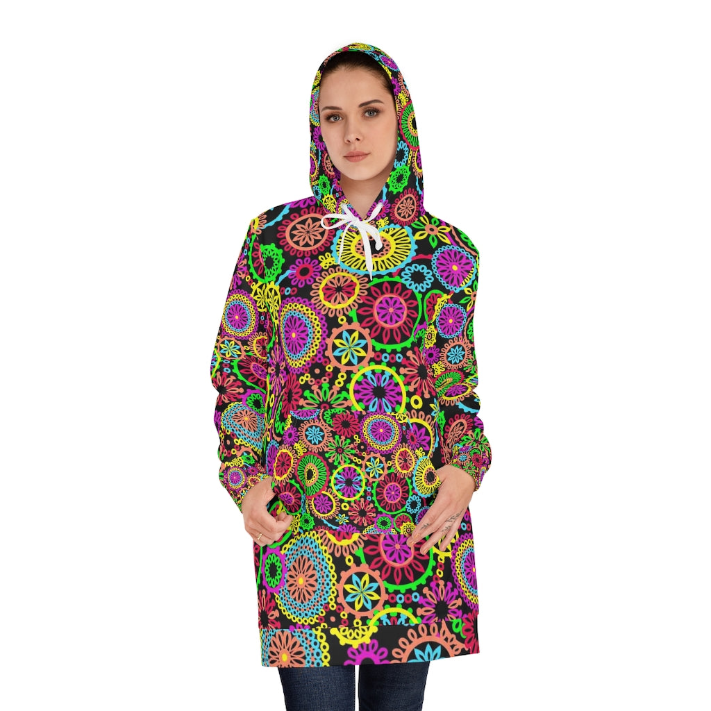 black psychedelic print hoodie dress